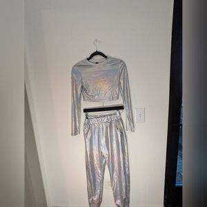 Holographic Silver Two-Piece Set Small Rave Metallic Coachella
